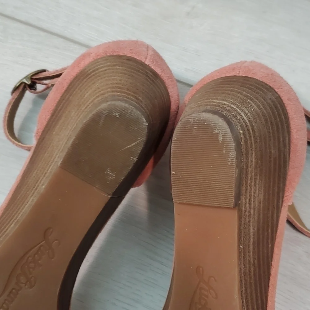 Lucky Brand Womens Jebelle Ankle Suede Strap Wedge Sandals shoes sz 9.5M
